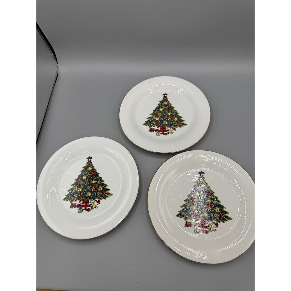 Sea Gull Fine China Christmas Tree 8” Salad Plates Gold Trim Set of 3 Holiday